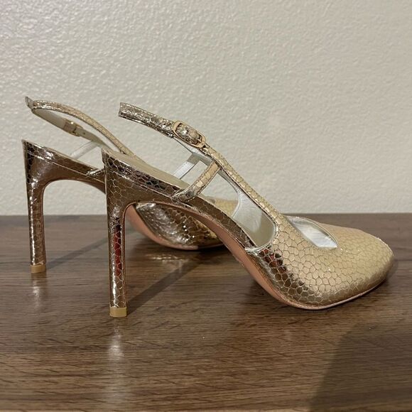 Stuart Weitzman Gold Textured Slingback Heels - Picture 3 of 8